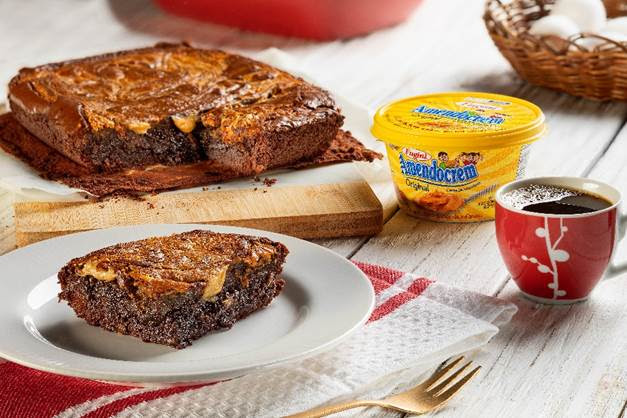Receita para o Dia das Mães: brownie com Amendocrem