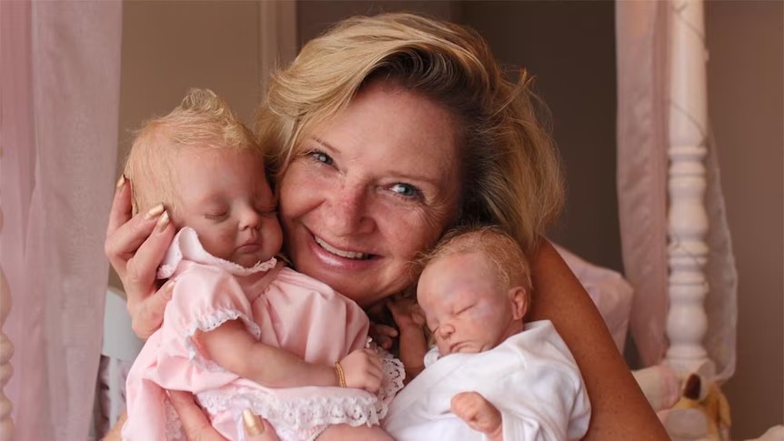 Quando a relação com o bebê reborn torna-se uma fuga da realidade, pode ser prejudicial para a saúde mental