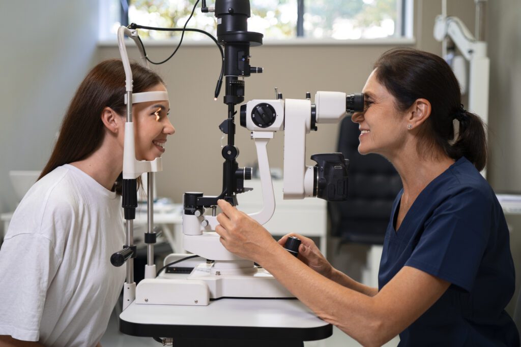 Estudo do Mass Eye and Ear Hospital indica que o Mounjaro causa 7 vezes mais danos irreparáveis no nervo óptico e o Ozempic 4 vezes