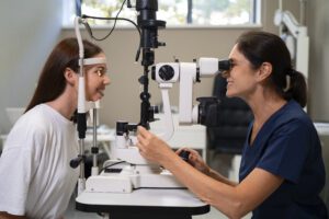 Estudo do Mass Eye and Ear Hospital indica que o Mounjaro causa 7 vezes mais danos irreparáveis no nervo óptico e o Ozempic 4 vezes