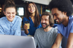 Descubra como o autoconhecimento pode ser a chave para construir conexões mais saudáveis e superar desafios emocionais no trabalho