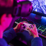Gamers têm mais chance de desenvolver bruxismo, diz estudo