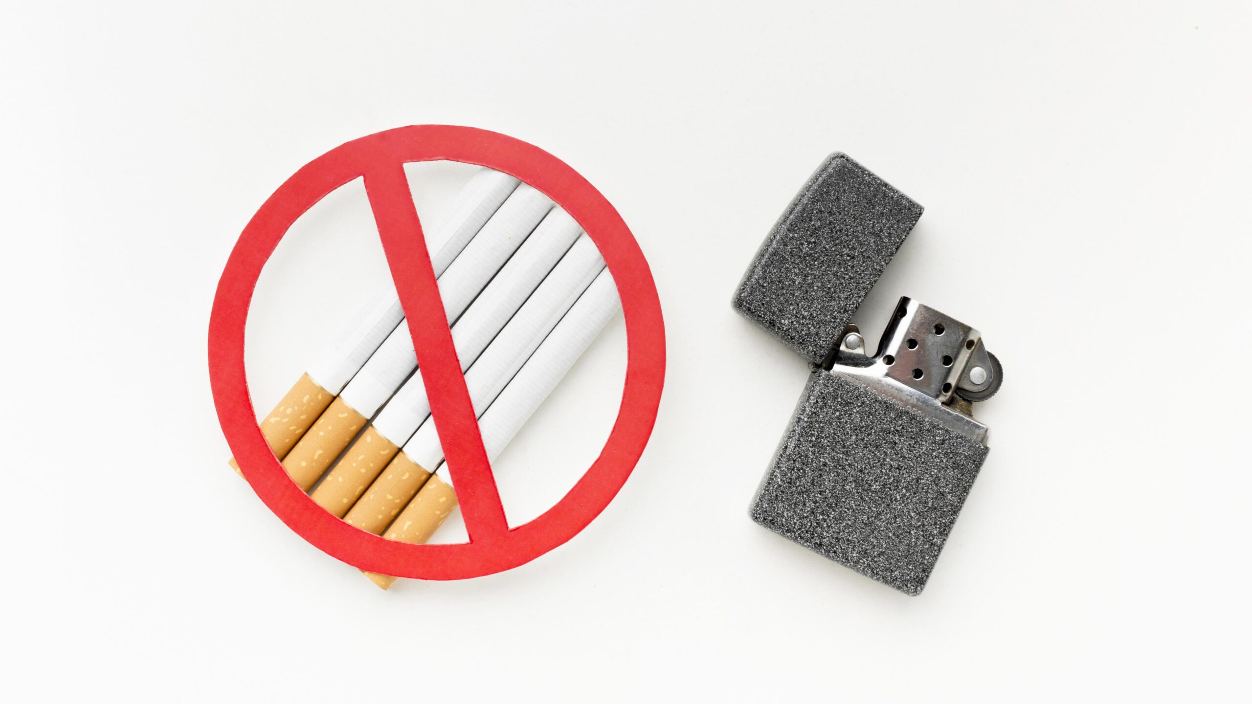 5 motivos para evitar o cigarro com uso de aparelho ortodôntico