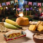 A festa junina conta com recheadas comidas típicas irresistíveis. Mas será que é possível aproveitar tudo isso sem sair da linha?