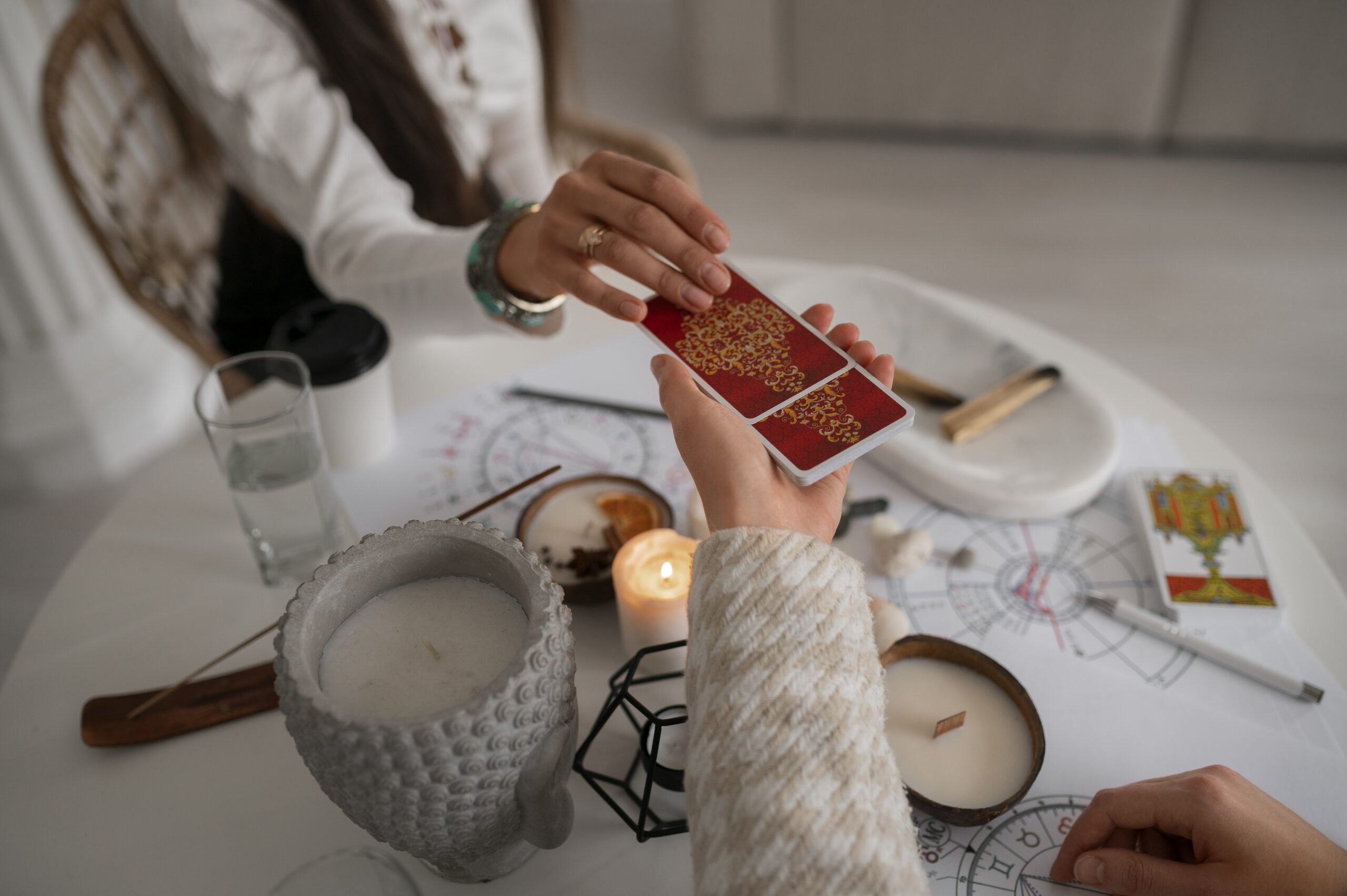 Já ouviu falar no Tarot das Deusas?