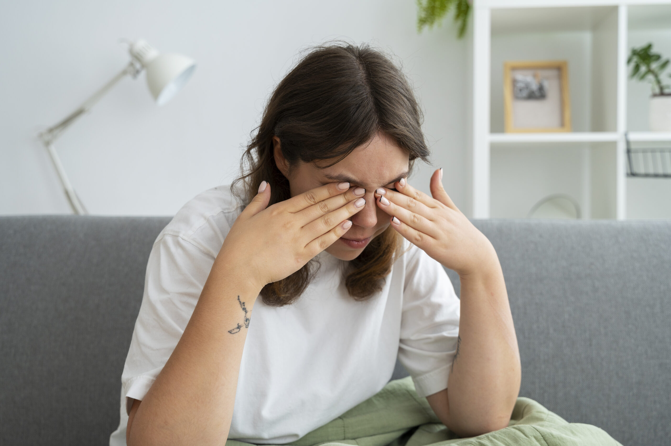 Quais os cuidados com os olhos durante tempo seco?