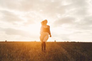 A estrategista comportamental Raquel Coutto garante: grandes transformações acontecem com movimentos pequenos, diários e constantes