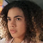 Três Graças: Arminda prepara emboscada para Joélly abortar