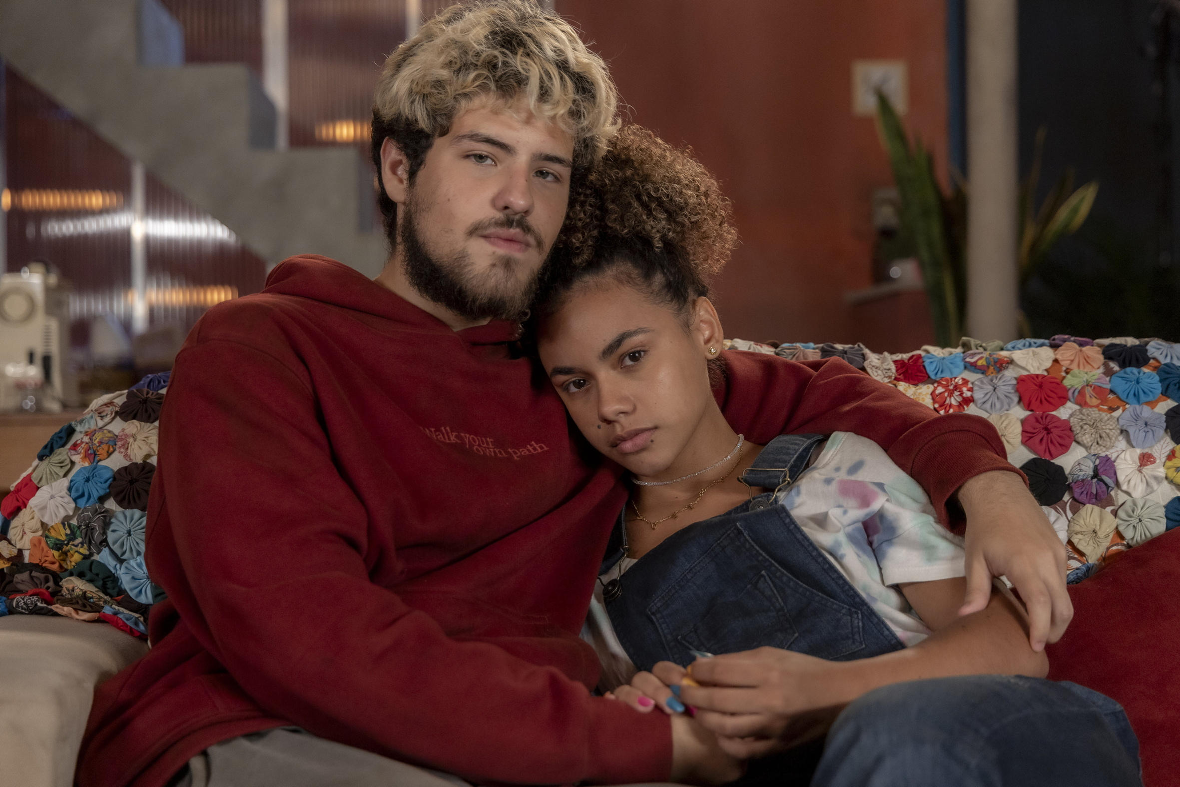 Três Graças: 4 teorias “malucas” ganham força nas redes sociais