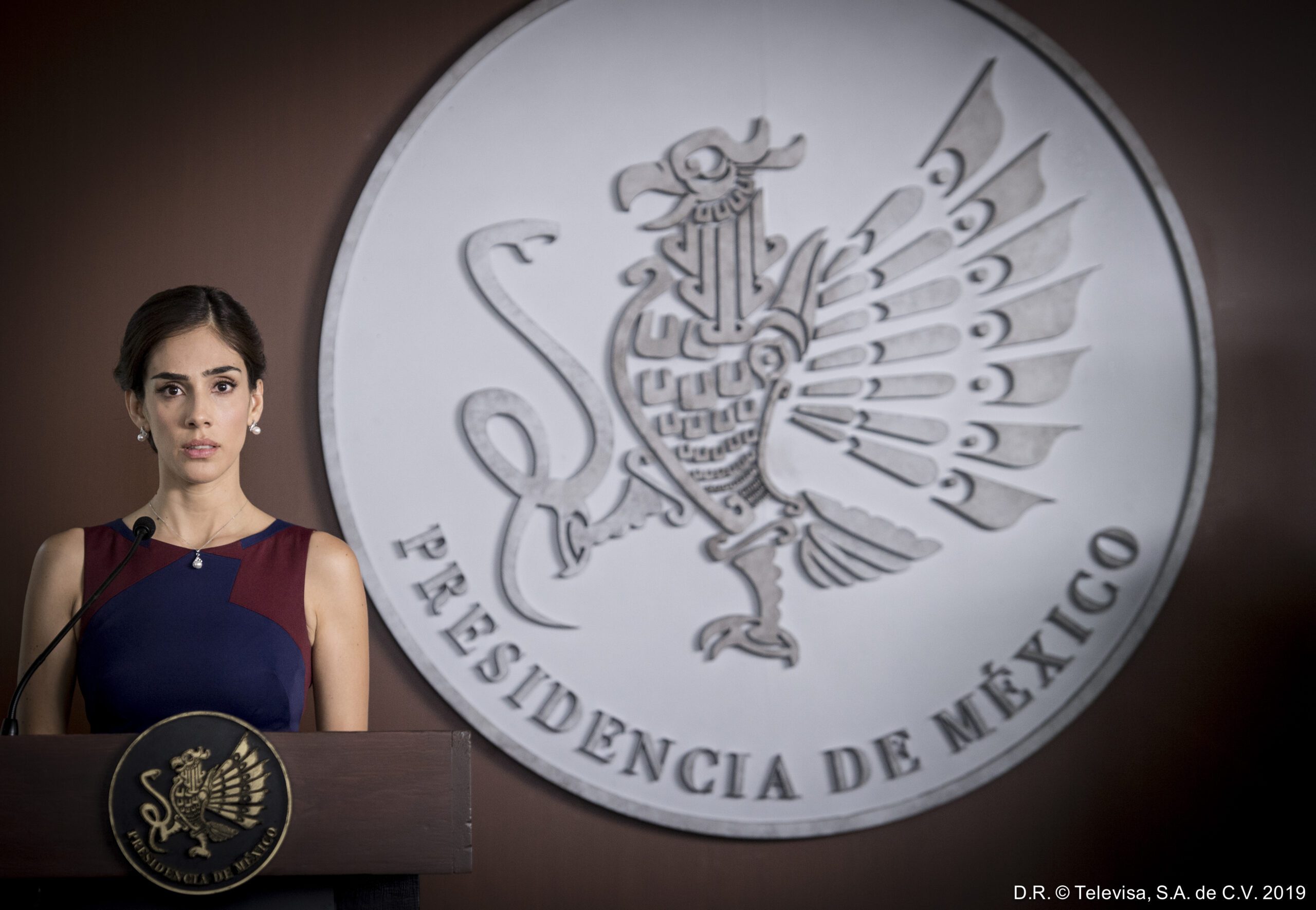 SBT exibe remake da novela A Usurpadora nas madrugadas