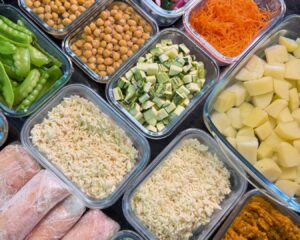 Rotina cheia? Chef dá dicas para comer bem sem gastar tempo