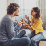 Ciúme até de famosos: insegurança ou controle na relação?