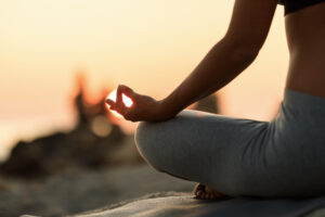 Dia Mundial da Meditação: destaque no emagrecimento consciente