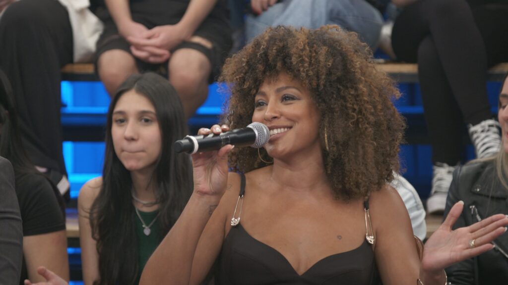 Sheron Menezzes abre debate sobre fertilidade e gravidez