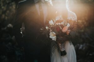 Casamento de dia ou à noite? Confira os prós e contras