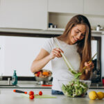 6 estratégias naturais que ajudam a controlar a fome