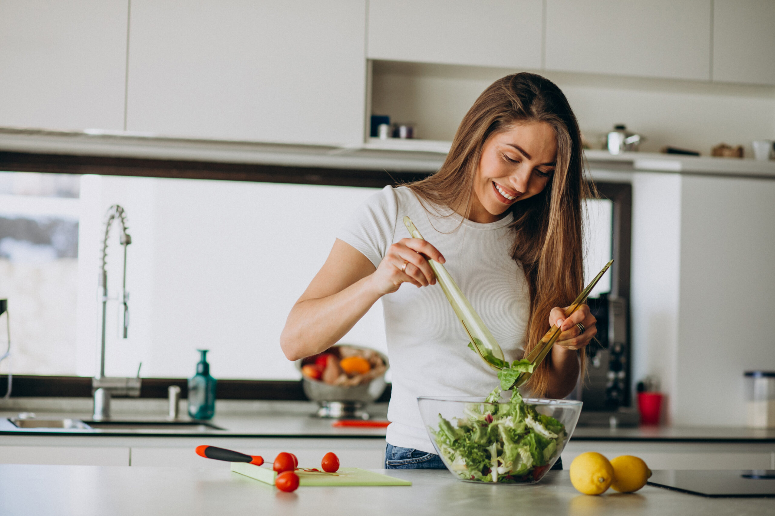 6 estratégias naturais que ajudam a controlar a fome