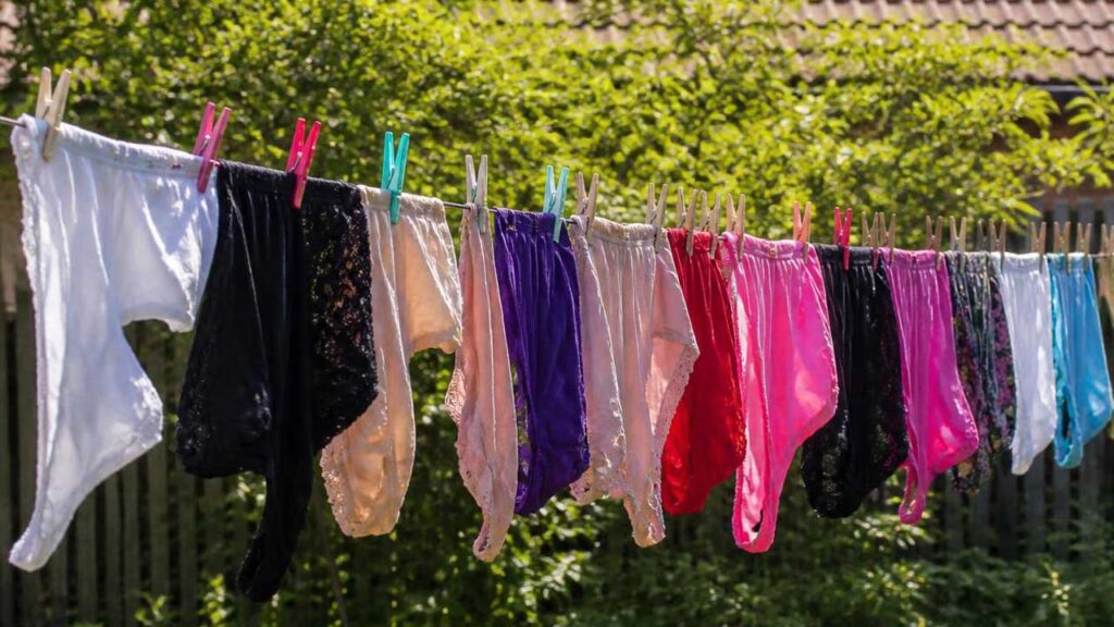 Ver homens de calcinha aumenta desejo das mulheres