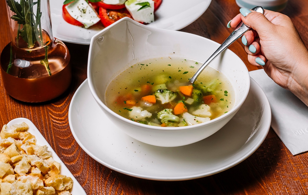 Sopa ideal: ingredientes e forma de preparo fazem a diferença
