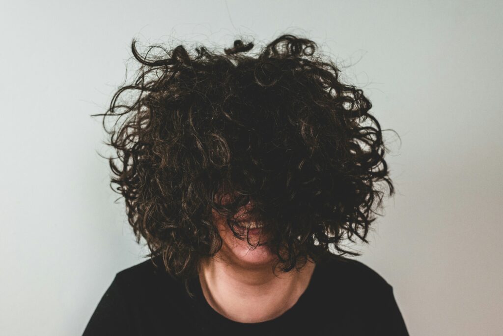 5 dicas para manter os cachos bonitos no day after