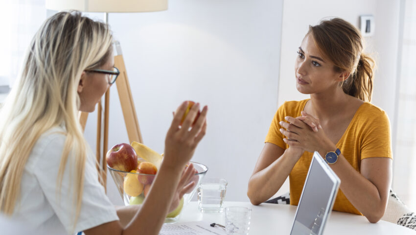 Emagrecer não é só queimar calorias: especialista explica