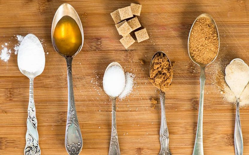 Açúcar mascavo, demerara ou de coco: qual é mais saudável?