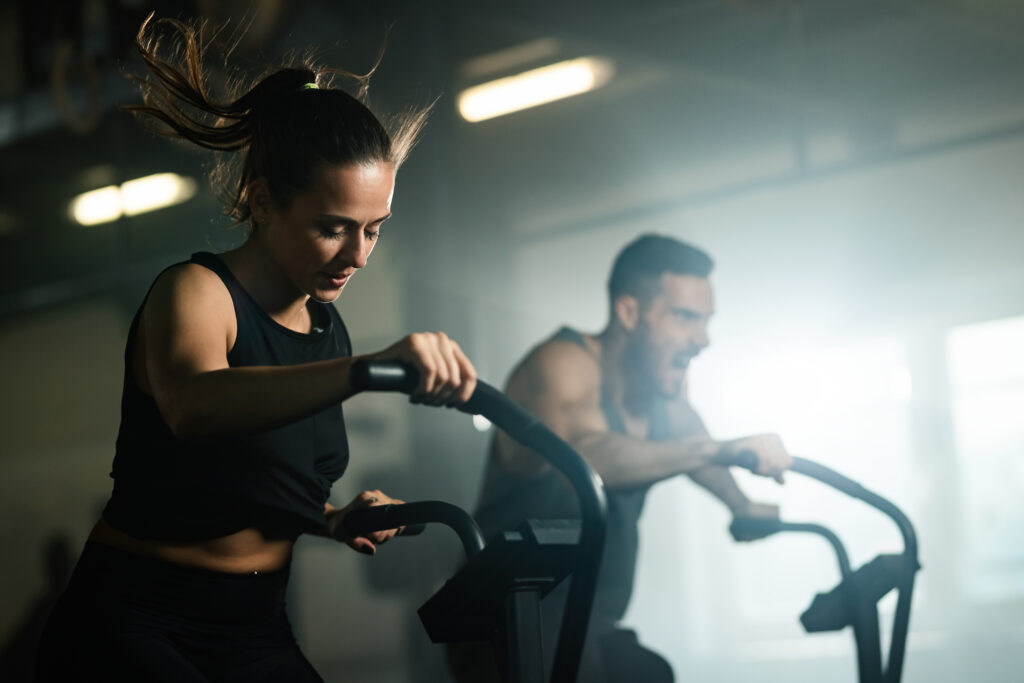 Erros na academia: 5 atitudes que te fazem desanimar do treino