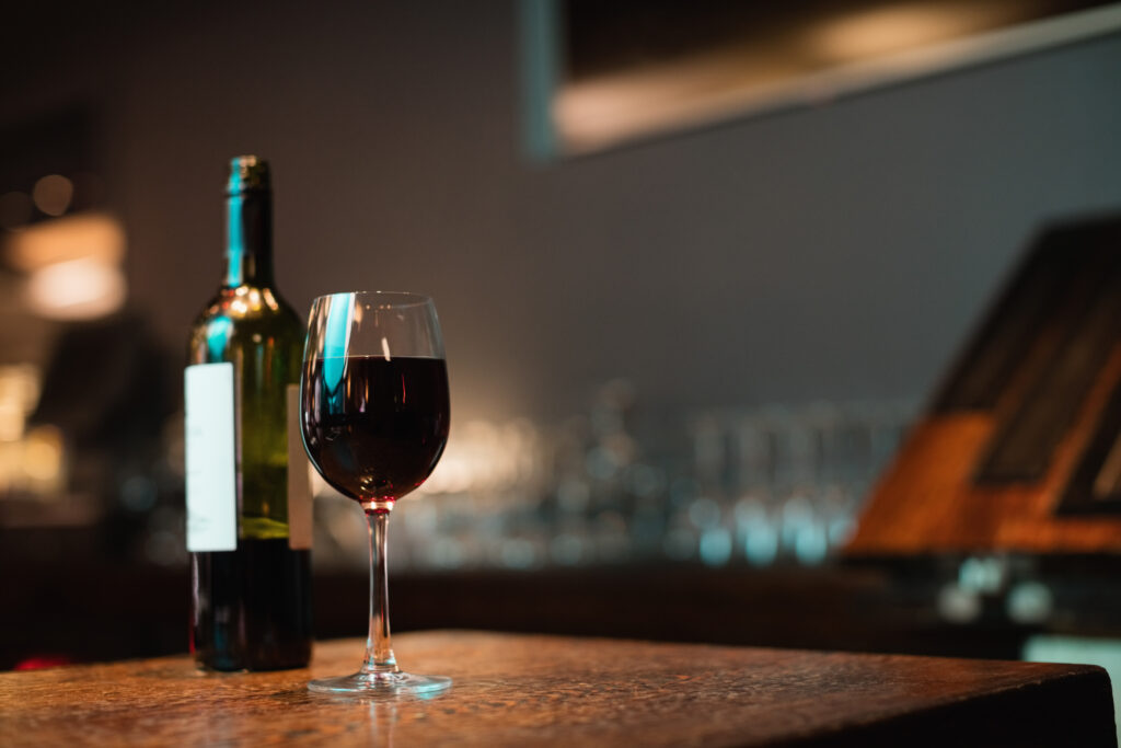 Guia de vinhos até R$ 90: rótulos excelentes sem gastar muito