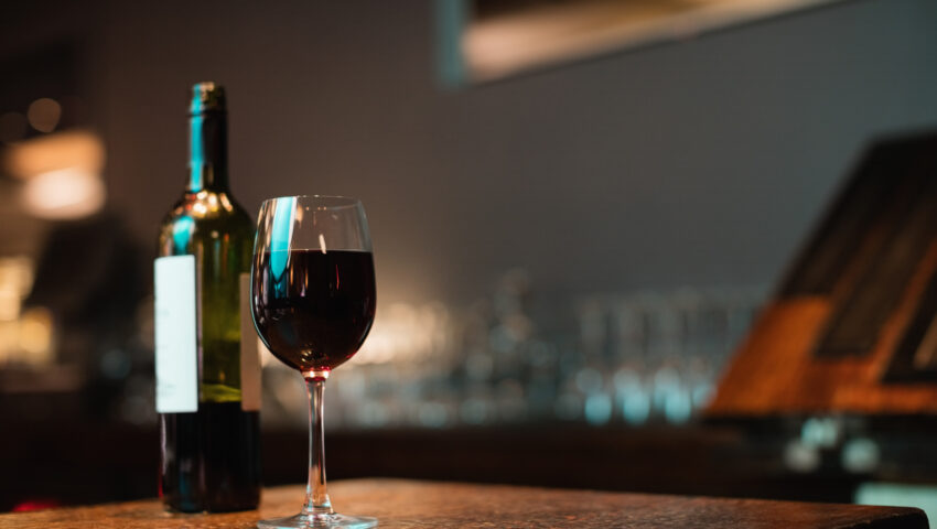 Guia de vinhos até R$ 90: rótulos excelentes sem gastar muito