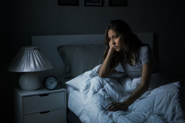 Yoga para dormir melhor: Entenda como a prática ajuda o sono
