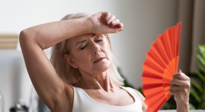 Como a menopausa afeta o sono, a mente e a qualidade de vida