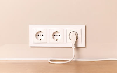 ​Para quem ainda têm dúvidas, o arquiteto Bruno Moraes assegura que uma instalação elétrica bem planejada e executada evita inconvenientes e possibilita um duradouro funcionamento dos dispositivos elétricos da casa | Foto: Envato Elements